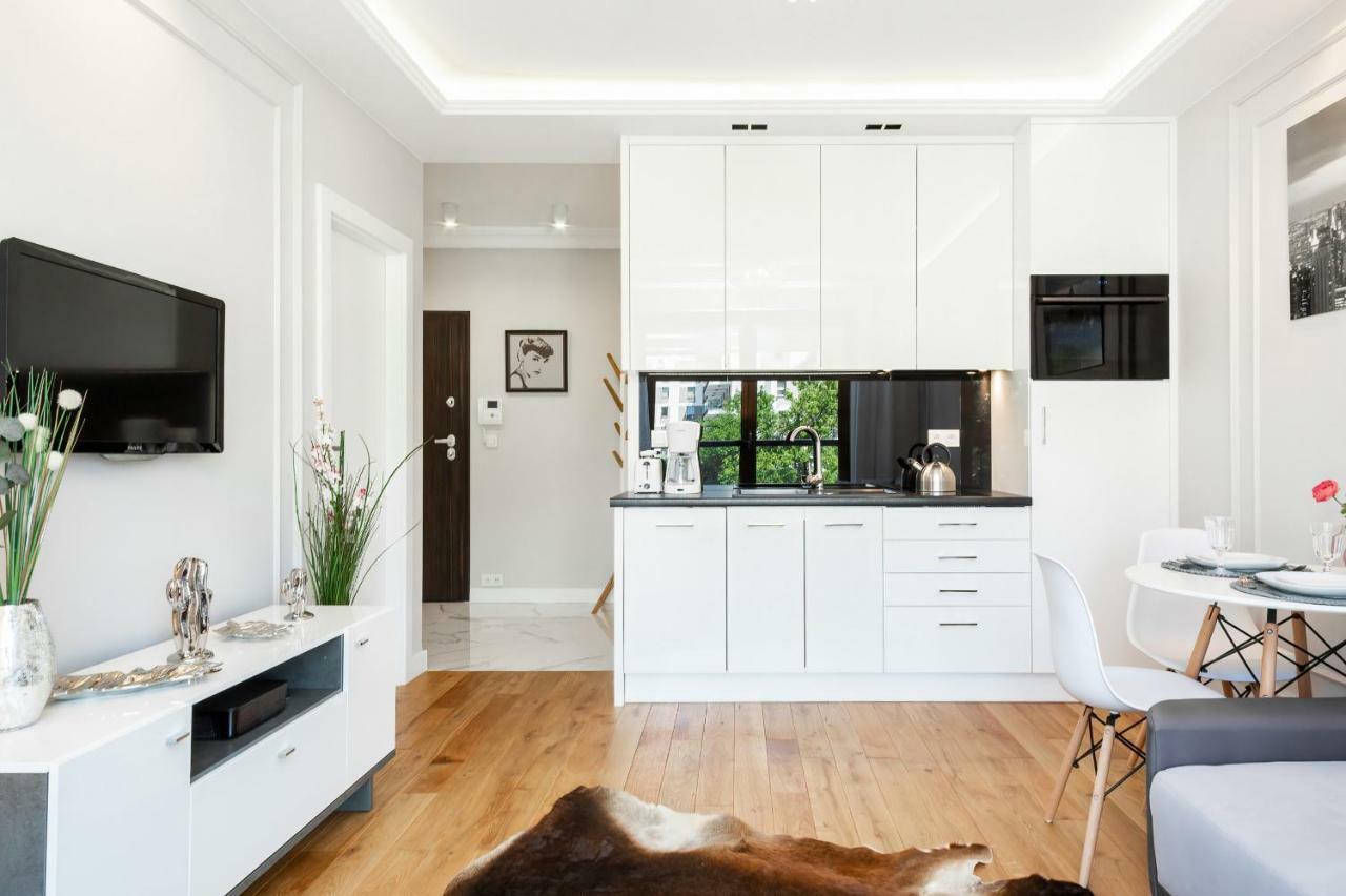 Apartments Warsaw Grzybowska By Renters エクステリア 写真