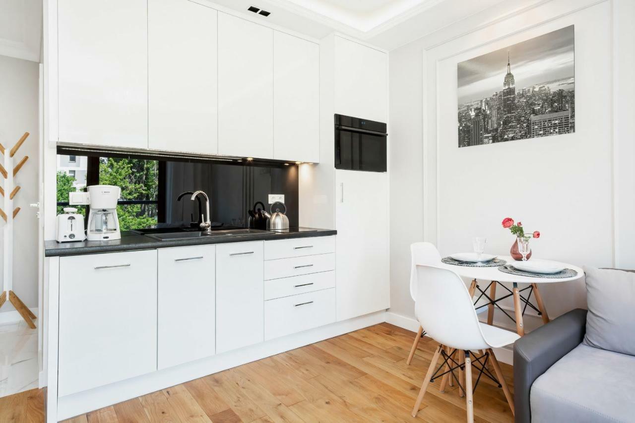 Apartments Warsaw Grzybowska By Renters エクステリア 写真